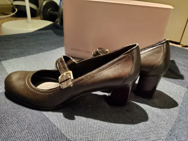 Women's Size 10 - Block Pump - Bandolino  - Brown / Suede Heels