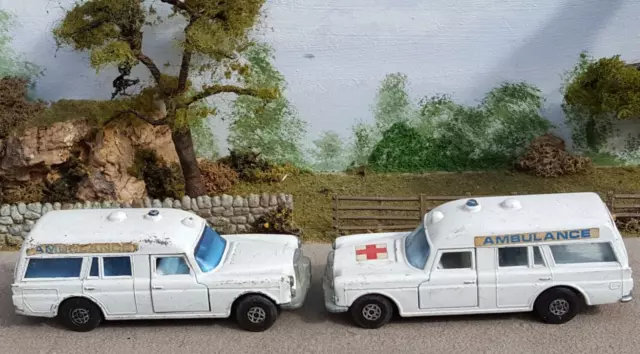 Matchbox Superkings Lesney K-26 Mercedes Benz 'Binz' Ambulance x 2