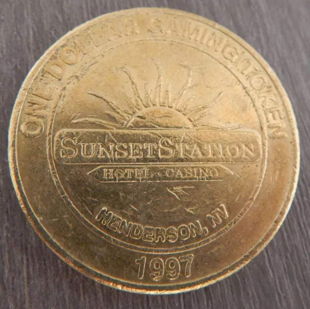 SUNSET STATION Casino 1997 *Obsolete* $1 Coin Gambling Slot Token Henderson, NV