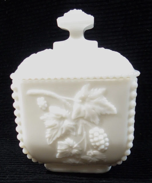 Milk Glass Paneled Grape Westmoreland Glass #1884 4" Square Bowl w/Lid Perfect