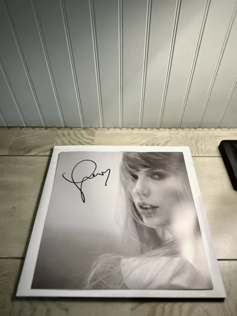 TAYLOR SWIFT THE Tortured Poets Department Vinyl LP Hand Signed Photo ...