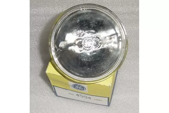 GE4594, GE-4594, New Aircraft Landing Light Sealed Beam Lamp