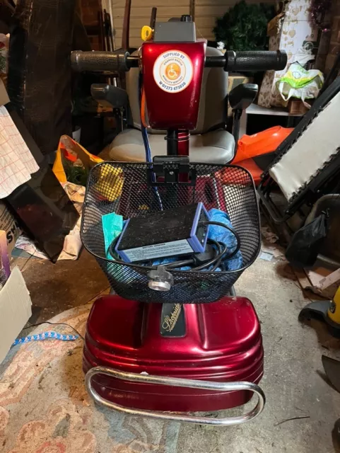 Shoprider Sovereign Deluxe Mobility Scooter.  Excellent Condition