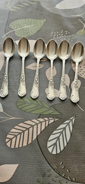 Lot De 12 Cuillères à Café – Style Louis XV – Marly – Occasion
