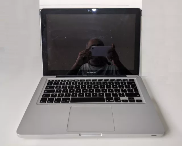 Apple MacBook Pro 13.3" (Intel Core i5 3th Gen., 2.5 GHz) Laptop - Faulty