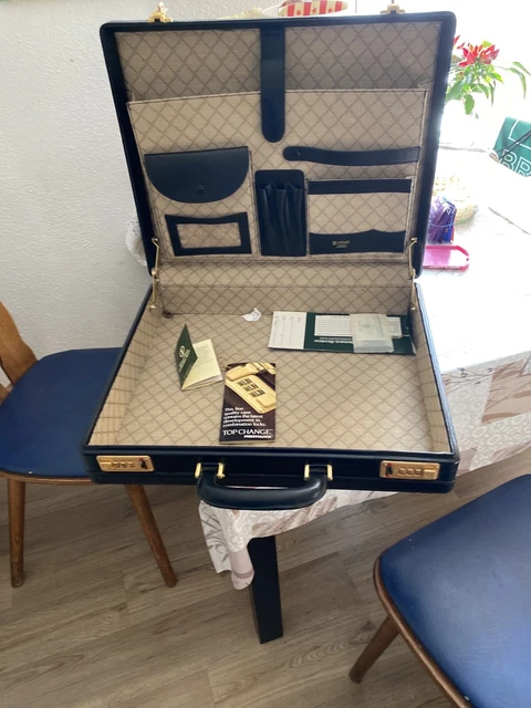 Aktenkoffer Goldpfeil Leder schwarz ohne Gebrauchsspuren