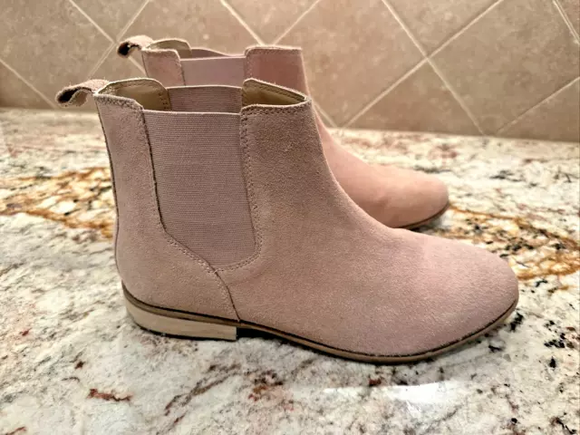 Women's Urban Outfitters UO Suede Pink Chelsea Boot Size 9.5 3