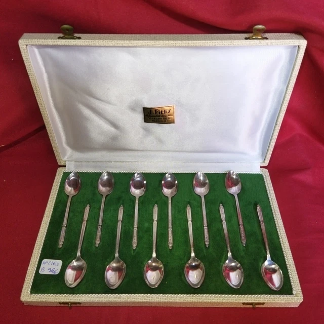 Coffret De 12 Cuillères à Moka - Métal Argenté - Manche Style Russe - Occasion