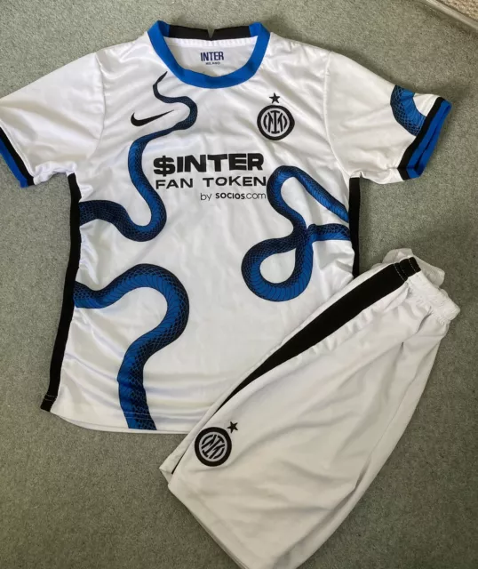 inter milan football shirt Shorts Boys White 8-12yrs 28 Nike Dri Fit