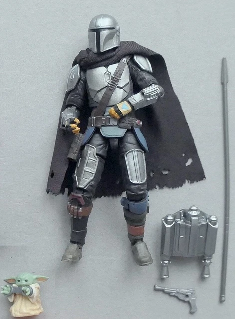STAR WARS The Mandalorian Retro Collection Figurine Din Djarin Hasbro