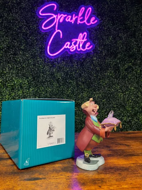 WDCC シンデレラ　Footman ディズニーフィギュア専門店 ディズニーコレクション