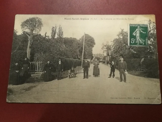 CPA - 76 - Mont-Saint-Aignan - Le Calvaire et l'Entrance du Bourg