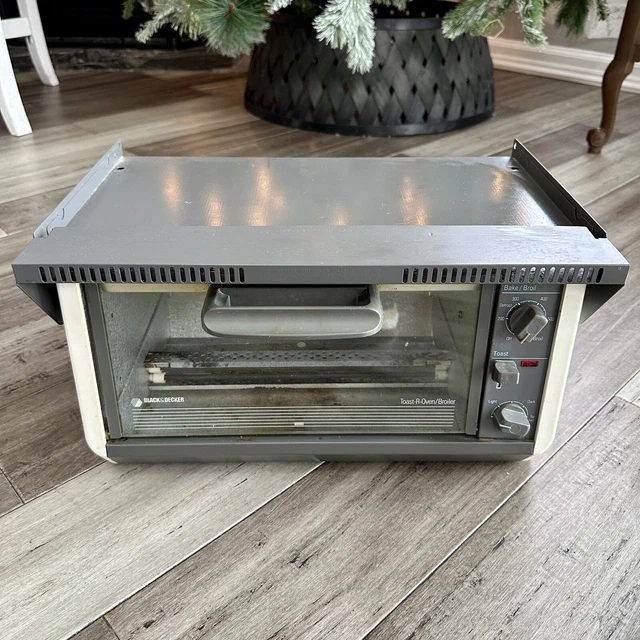 BLACK & DECKER TRO405TY2 Spacemaker Under ToastROven Toaster