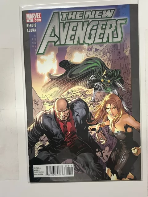 The New Avengers #8 Marvel Comics 2011 VF/NM Bendis