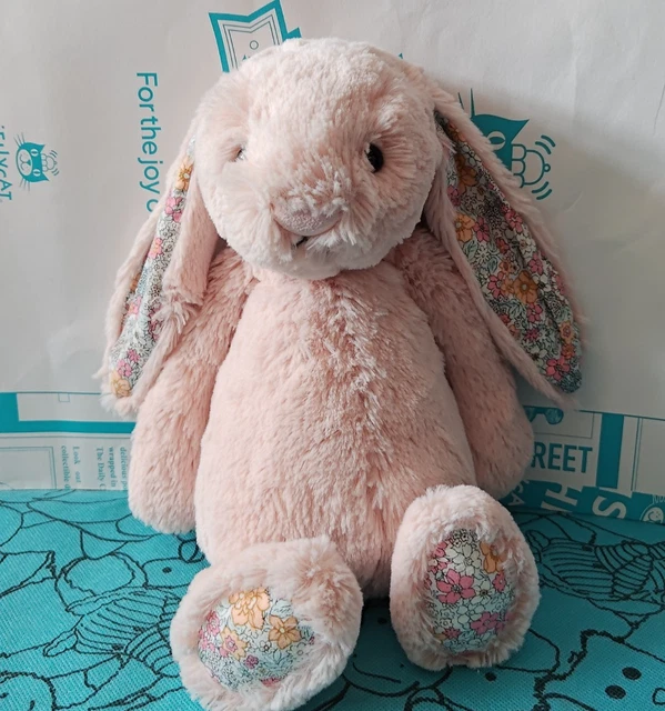 Jellycat Bashful Blush Bunny Medium main image 1
