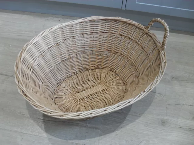 Large Vintage Laundry/Log/Storage Wicker Basket