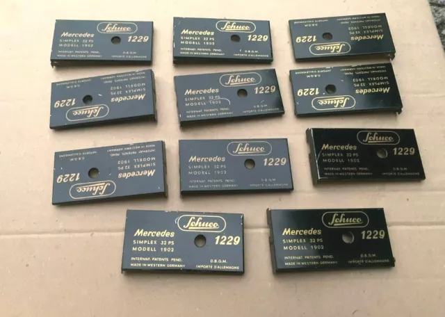 10 x Schuco Oldtimer Auto Mercedes 1229 Bodenplatte