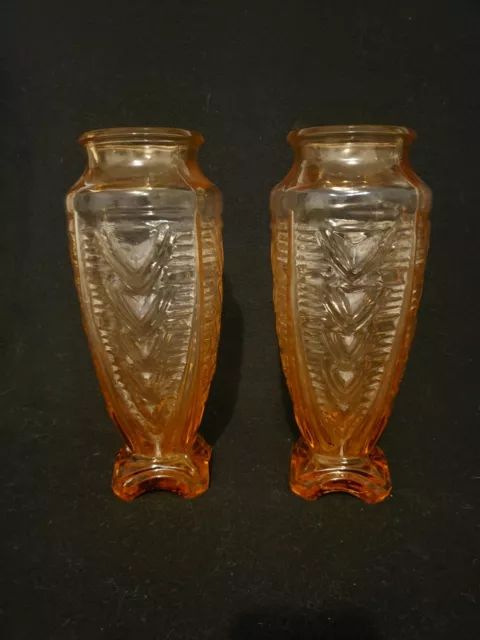 Paire De Vases Art Déco, Verre Moulé, Orangé