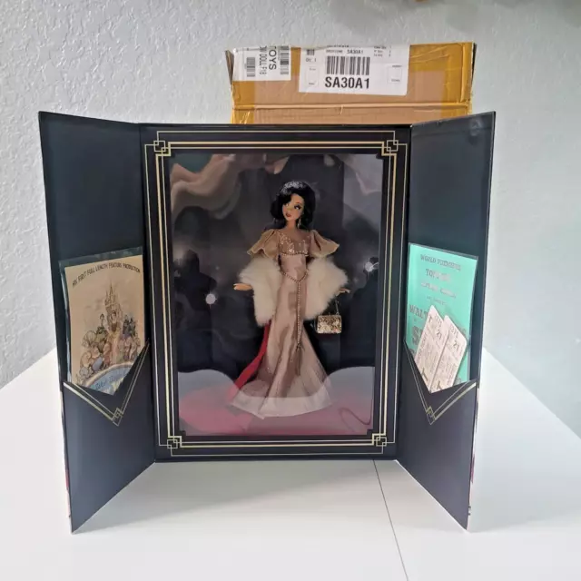 Disney Designer Collection Premiere Series Snow White Doll - GB