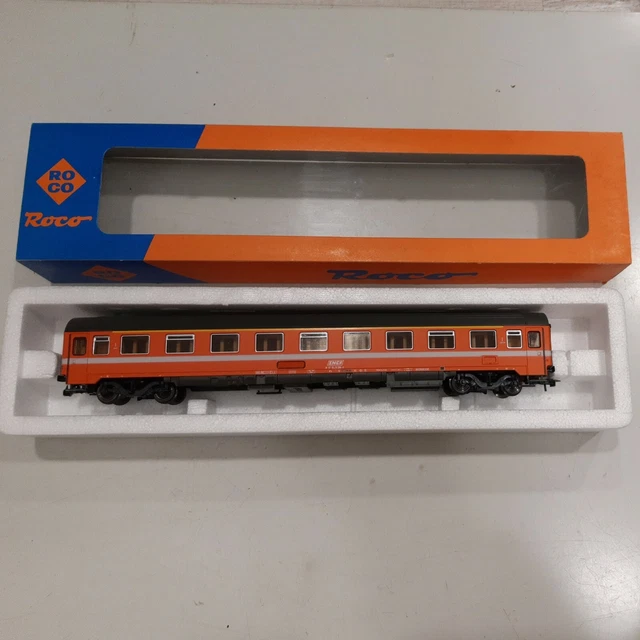 ROCO HO 4290F VOITURE VOYAGEUR TRAIN RAPIDE BROCHET