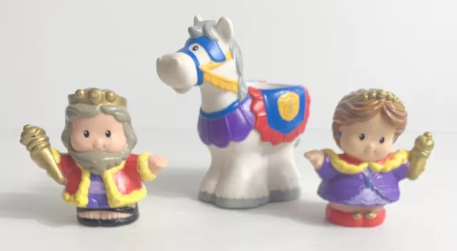 Fisher Price Little People Figures, King, Queen And Horse 2002 Kid’s Toys