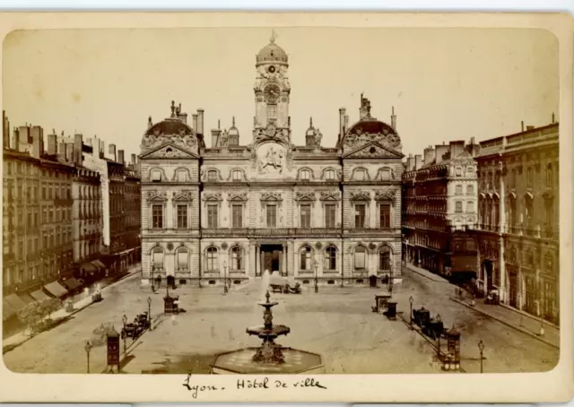 France, Lyon, Hôtel de Ville  Vintage albumen print, France Tirage albuminé