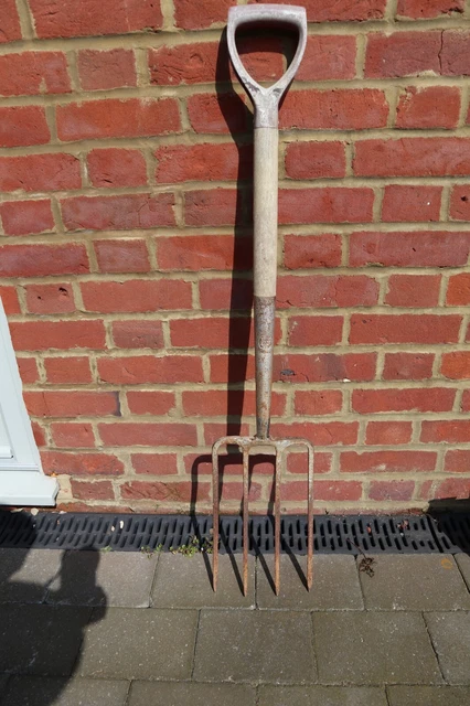 SPEAR JACKSON Plastic handle Ladies Garden Allotment Fork 22.99