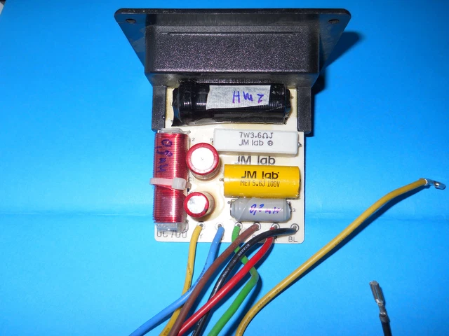 1 x FILTRE JM-lab CC700 / Fc 3000Hz SUR CUVETTE A BORNIERS