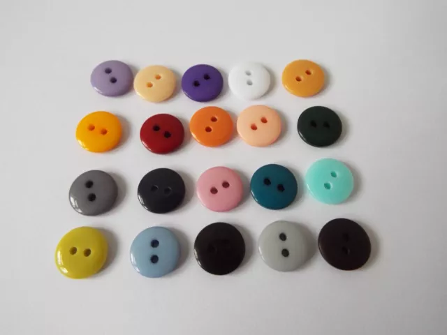 10 x Polyester Round Smartie Buttons Choice of Size & 20 Colours
