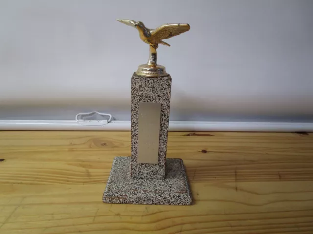 Vintage 1959 Bird Pigeon 500 M Racing Race Trophy Best Old Cock 1st