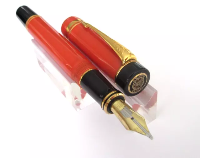 Stylo Plume Parker Duofold Centennial, Resine Précieuse, Rouge, 193137 -  Iguana Sell FR