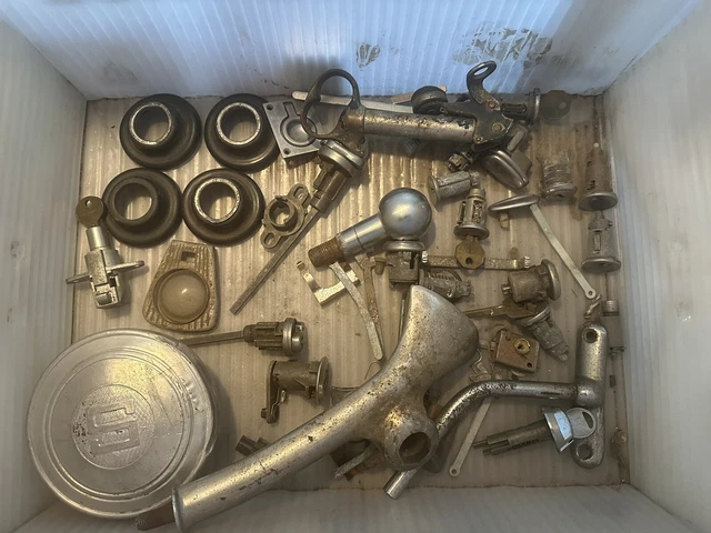 Lot Of Antique & Vintage Car Parts