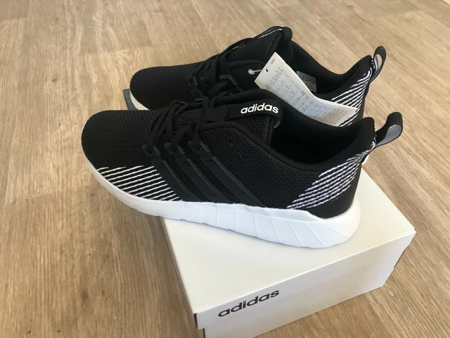 Adidas questar cushion deals m q22406