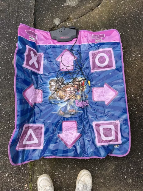 Bratz online dance mat