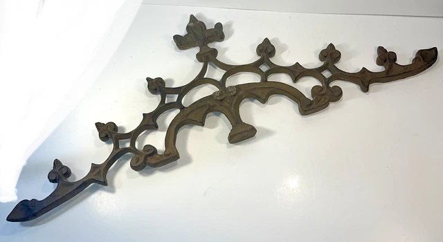 METAL /WROUGHT IRON DOOR/ WALL/WINDOW PEDIMENT Fleur-De-Lis SCROLL  28.5”x11”