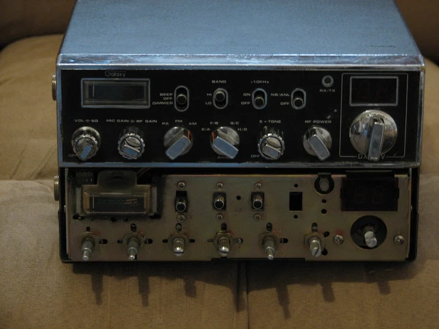 Galaxy DX 44V 10 Meter Radio x2 For Parts or Repair Galaxy DX 44V 10 Meter Radio x2 For Parts or Repair