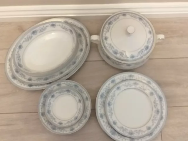 Noritake "Blue Hill" Fine China pattern 2482 tableware-Pick one
