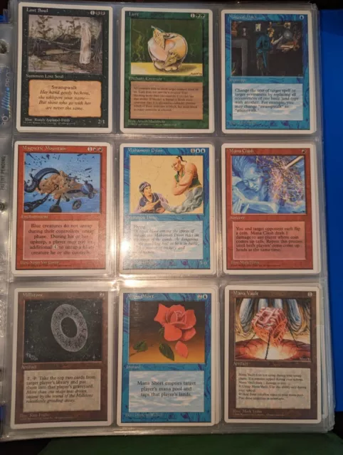 4th edition Magic: The Gathering binder