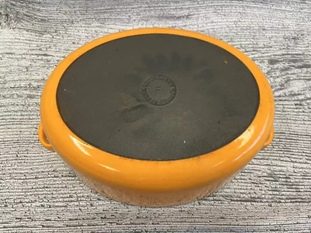 Le Creuset Oval Casserole Dish Dutch Oven Cast Iron Yellow F (29) 3