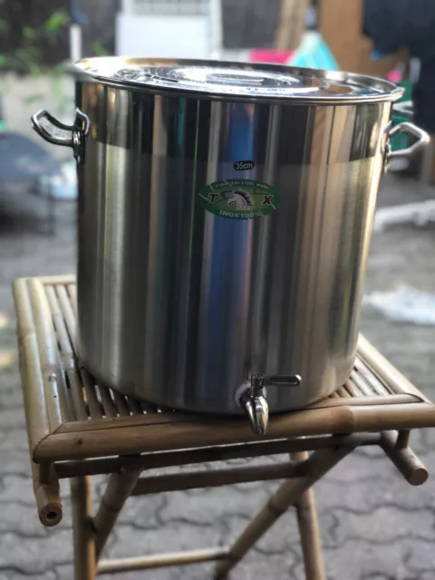 MARMITE INOX AVEC ROBINET 40 CM - 50 LITRES