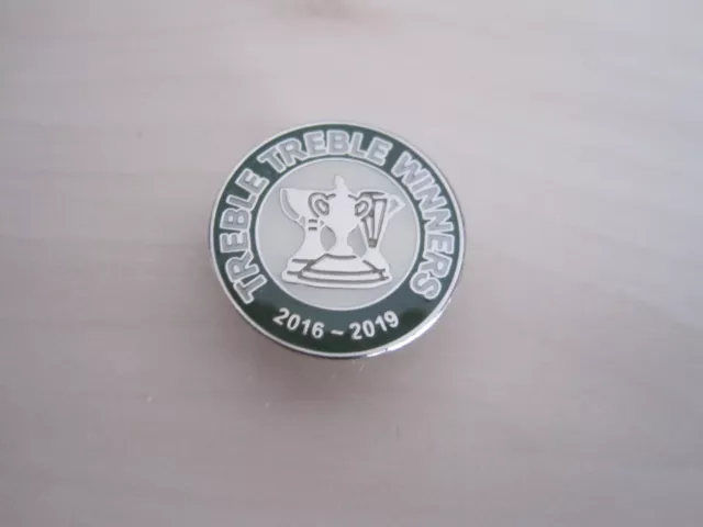 Celtic fc badge - Treble Treble Winners 2016-2019 - small badge