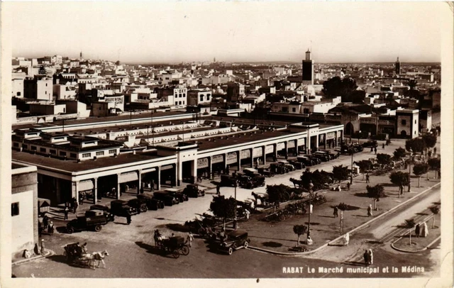 CPA AK MAROC RABAT - Le Marche municipal et la MEDINA (280622)