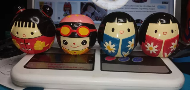 4 Muñecas Japonesas Redondas Estilo Kokeshi De 5X5 Cmts Alto Ancho Madera