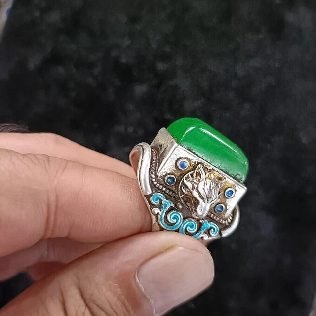 Old Chinese tibet silver Enamel inlaid green jade handmade thumb Ring statue 605