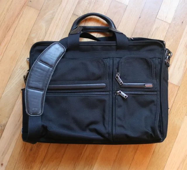 Tumi Briefcase Black/ Black Two-Way Briefcase 26160D4 Alpha Essential Laptop Bag
