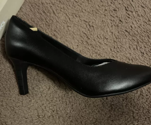 Clarks women's dancer online nolin pump
