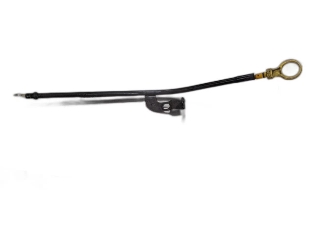 Engine Oil Dipstick With Tube From 2006 Nissan Altima  2.5