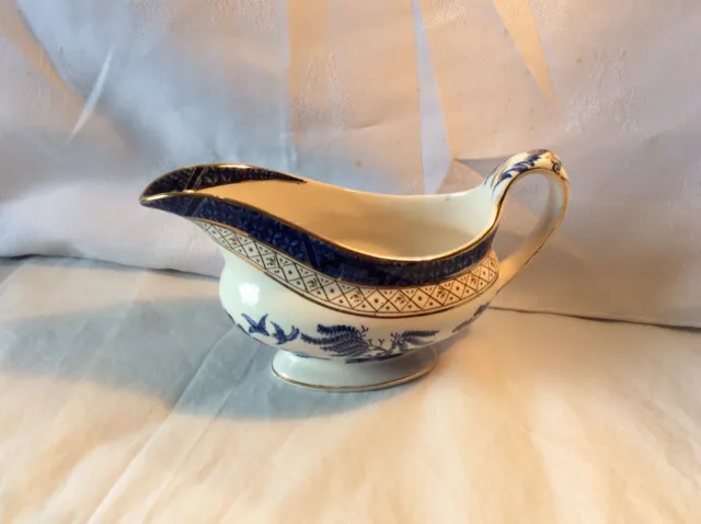 Rare Booths Real Old Willow gravy sauce boat Pattern No. 9072 Circa 1906 to 1921