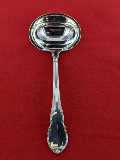 Lunt Modern Victorian Sterling Silver 6 1/8" Gravy Ladle No Monogram