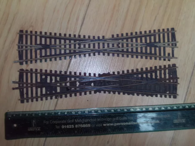 Pair of Peco Long Nickel Silver Crossovers for Hornby OO Gauge Sets - Playworn.